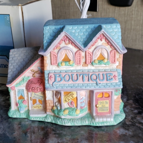 Vintage Other - Vintage Cottontail Lane Lighted "BOUTIQUE"